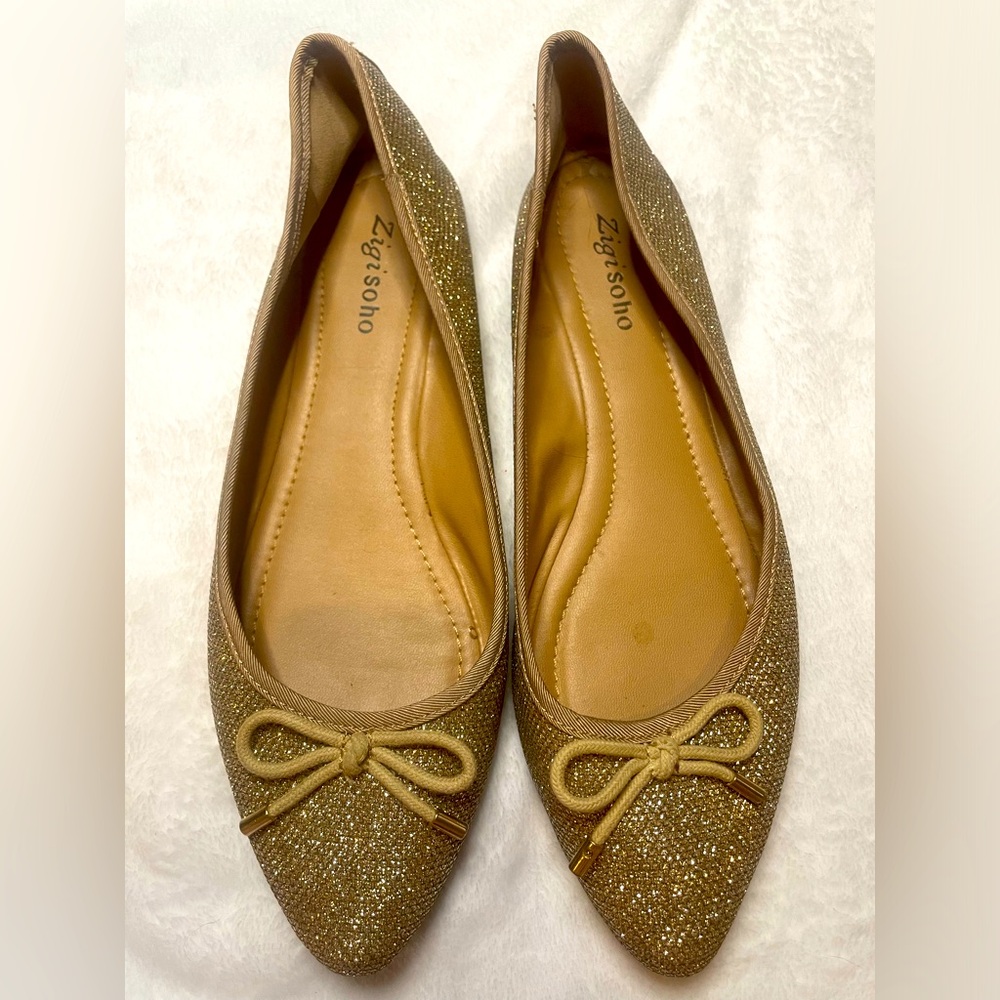 Zigisoho Gold Pointy toe flats